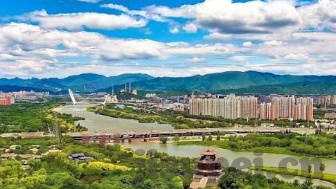 久久精品国产亚洲av麻豆看片-探索网络世界的灰色角落——国产AV内容与麻豆看片的真实反思